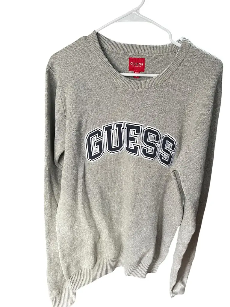 Chompa Guess Gris