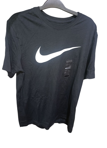polo para hombre marca NIKE COLOR NEGRO  talla "m"